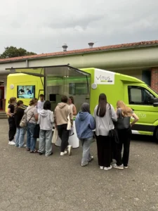 Erfolgreiche Ausbildungsplatzbörse an unserer Schule